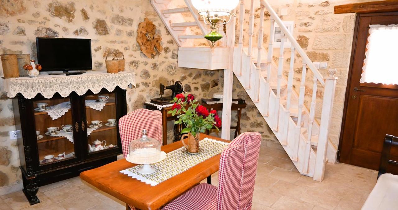 Villa Athina - Irene Country House Ierápetra Exterior foto