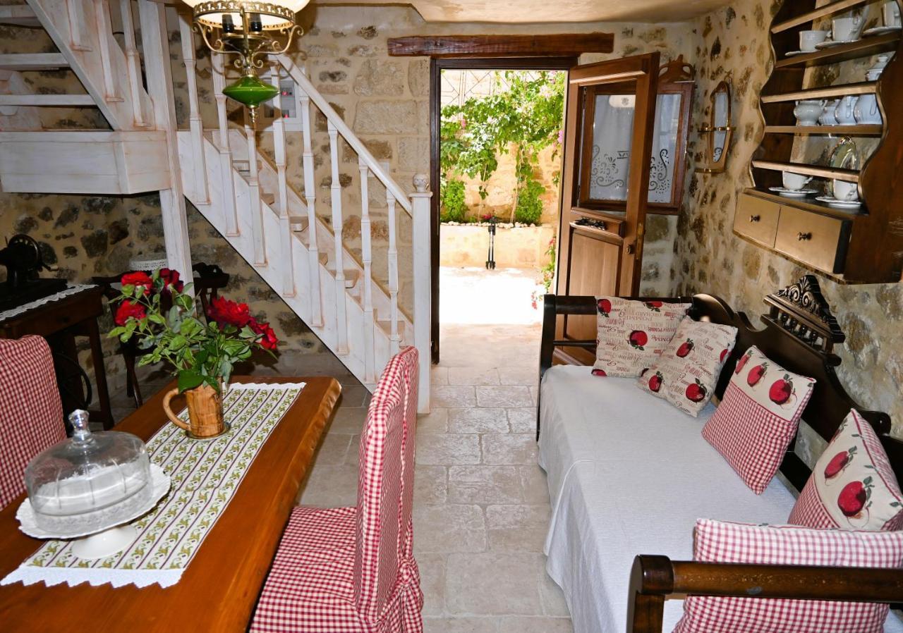 Villa Athina - Irene Country House Ierápetra Exterior foto